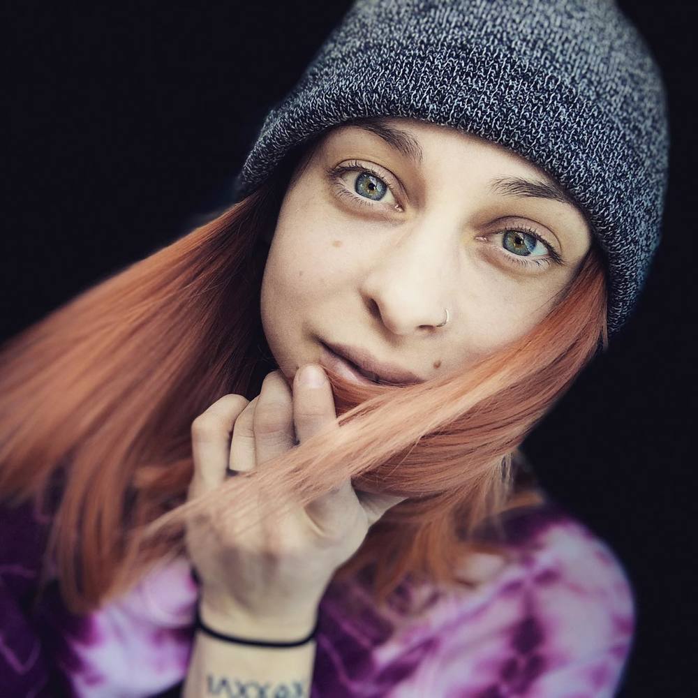 Meet your Posher, Jade